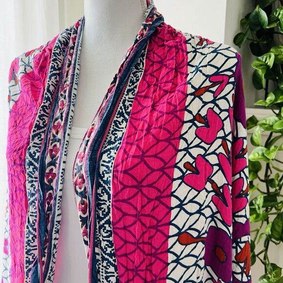 Beautiful Pink Colorful Floral Soft Flowy Boho Cozy Romantic Wrap - Picture 3 of 5